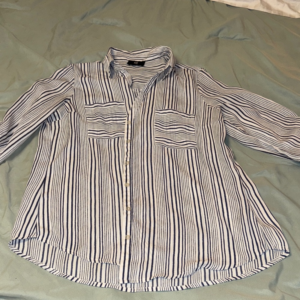 Iz Byer Men's Black and White Striped Casual Shirt